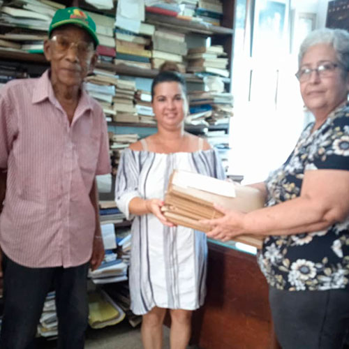 Foto de Donación de obras del archivo personal del Dr. Miguel Limia David.  Noticia 1
